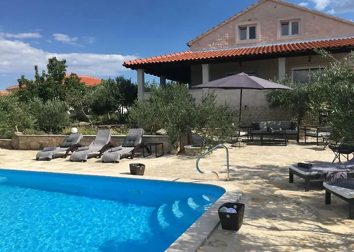 Belvedere Ziza * Donji Humac